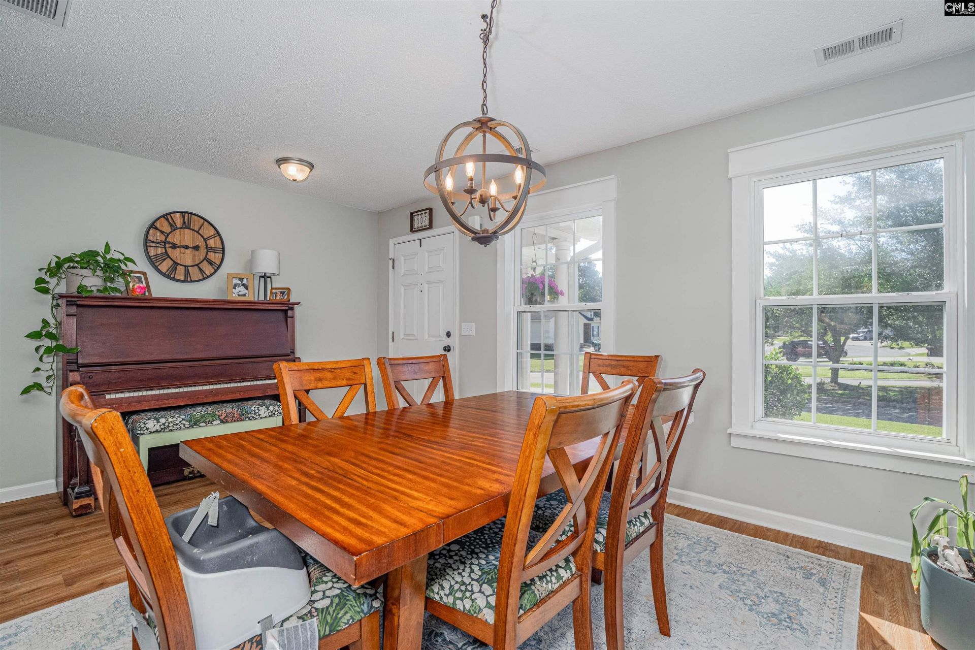 107 Elm Creek Drive  Photo 12