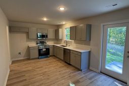 204 Rockcreek Road  photo 4