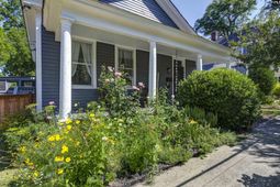 729 Aiken Street  photo 4