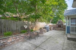 784 Parkhurst Lane  photo 4