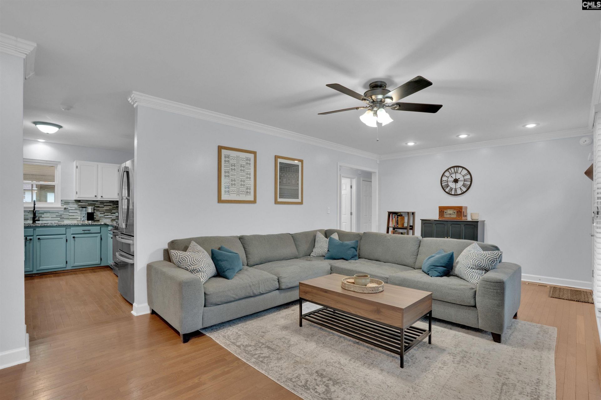 784 Parkhurst Lane  Photo 8