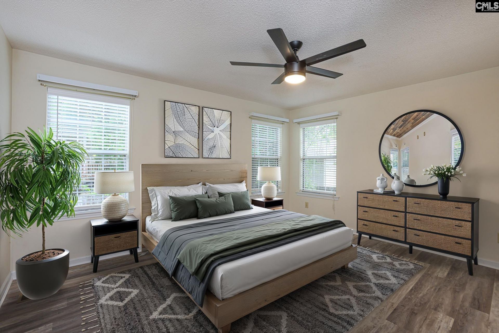 305 Hunters Ridge Drive Photo 10