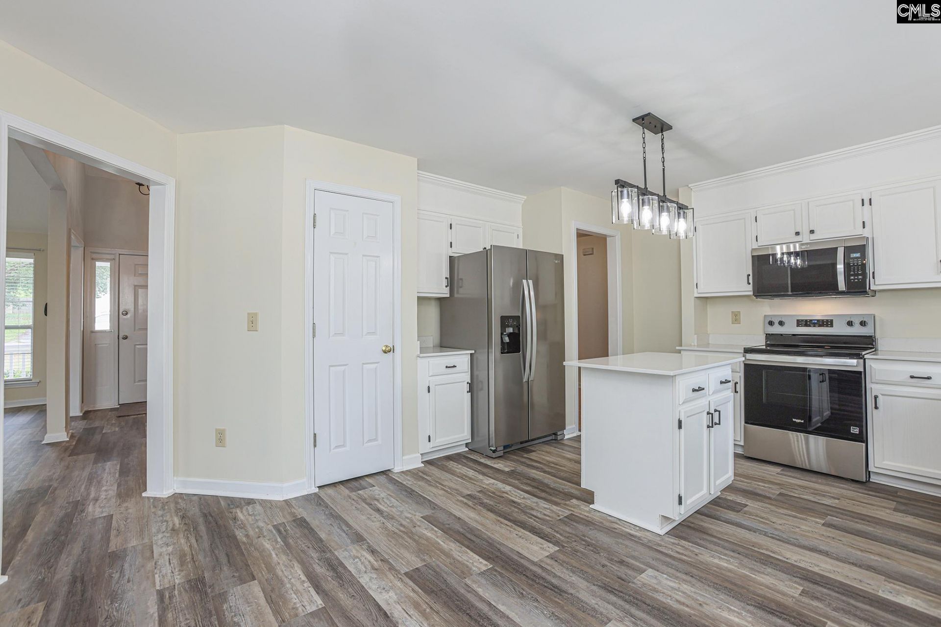 305 Hunters Ridge Drive Photo 6