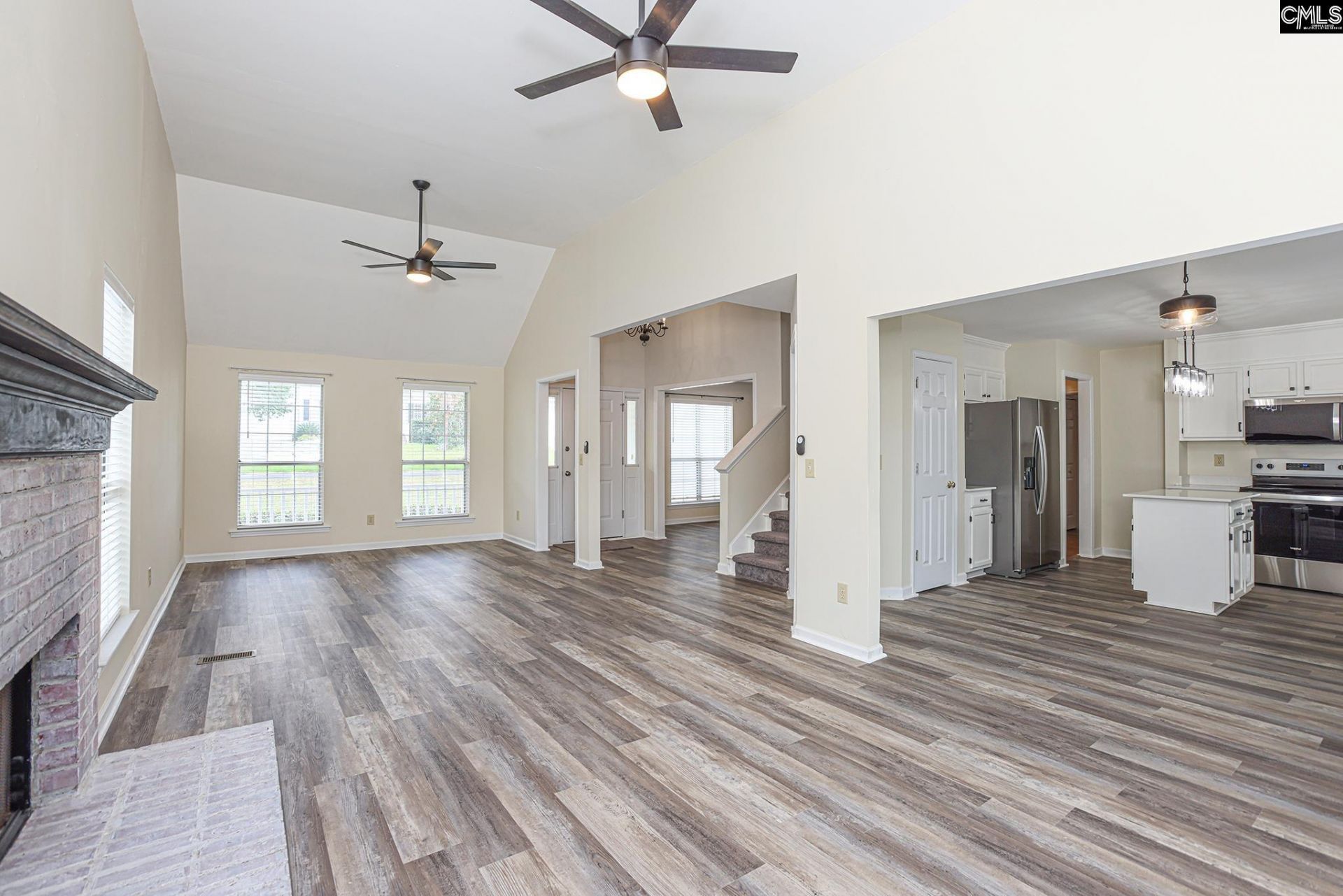305 Hunters Ridge Drive Photo 9