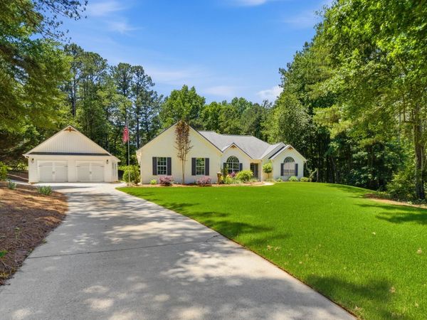 25 Brikdale Court, Newnan, GA 30265