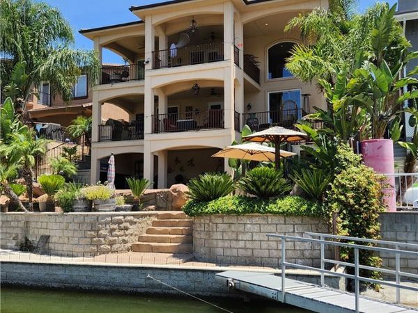30295 Little Harbor Drive, Canyon Lake, CA 92587
