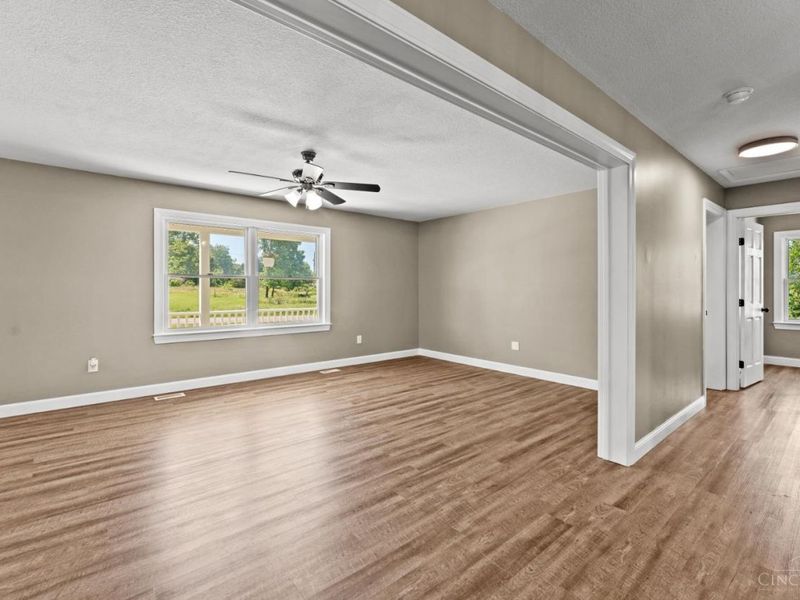 2047 Decatur, Liberty Township, OH 45697 Photo 10