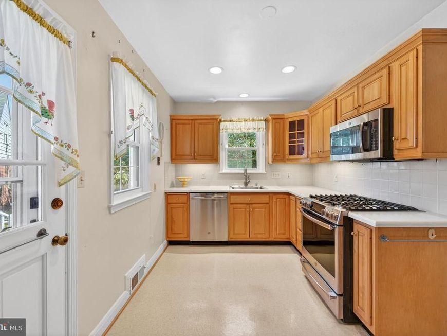 506 Dogwood Lane, Towson, MD 21286 Main Photo