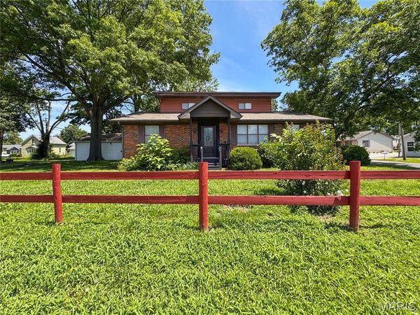 510 Highland Street, New Athens, IL 62264