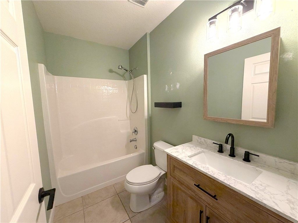 1269 Lexington Manor Sw, Vero Beach, FL 32962 Photo