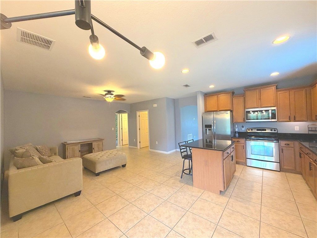 1269 Lexington Manor Sw, Vero Beach, FL 32962 Photo