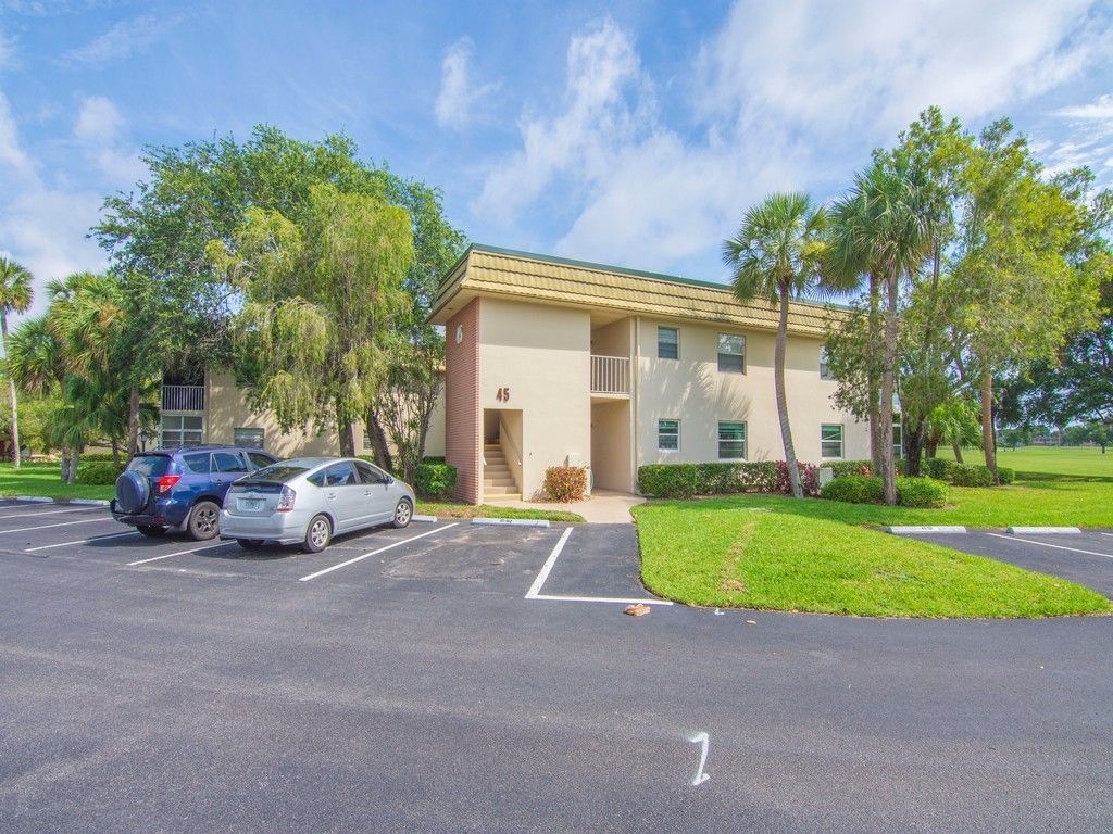 45 Vista Gardens Trail, Unit 207, Vero Beach, FL 32962 Photo