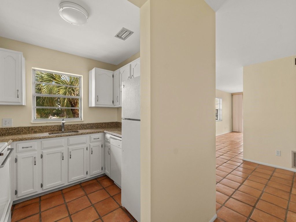 45 Vista Gardens Trail, Unit 207, Vero Beach, FL 32962 Photo