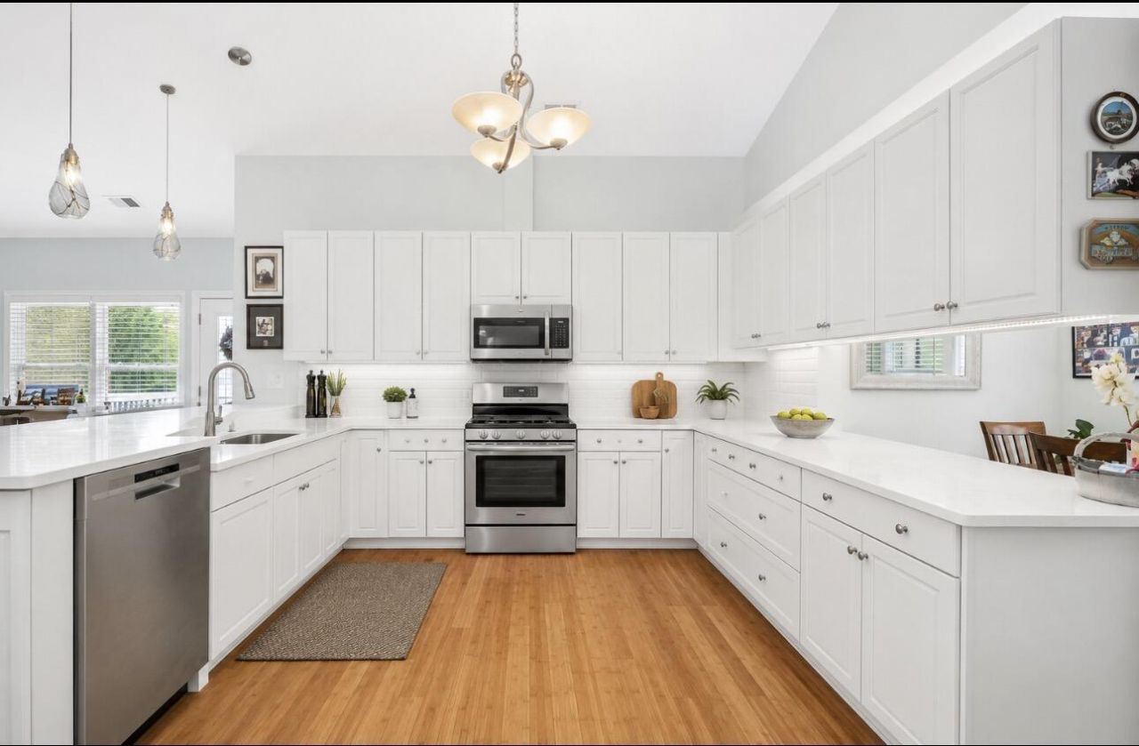 842 Captain Toms Crossing Photo 13