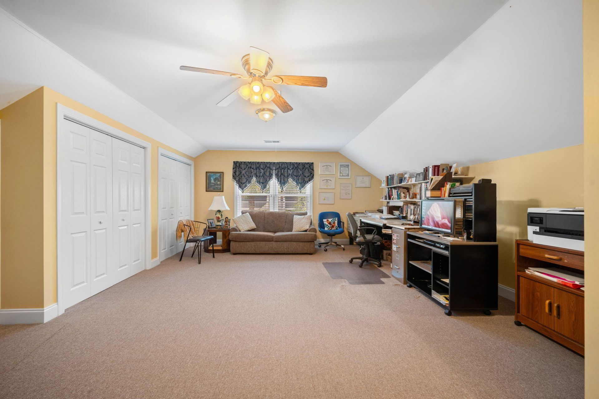 842 Captain Toms Crossing Photo 25