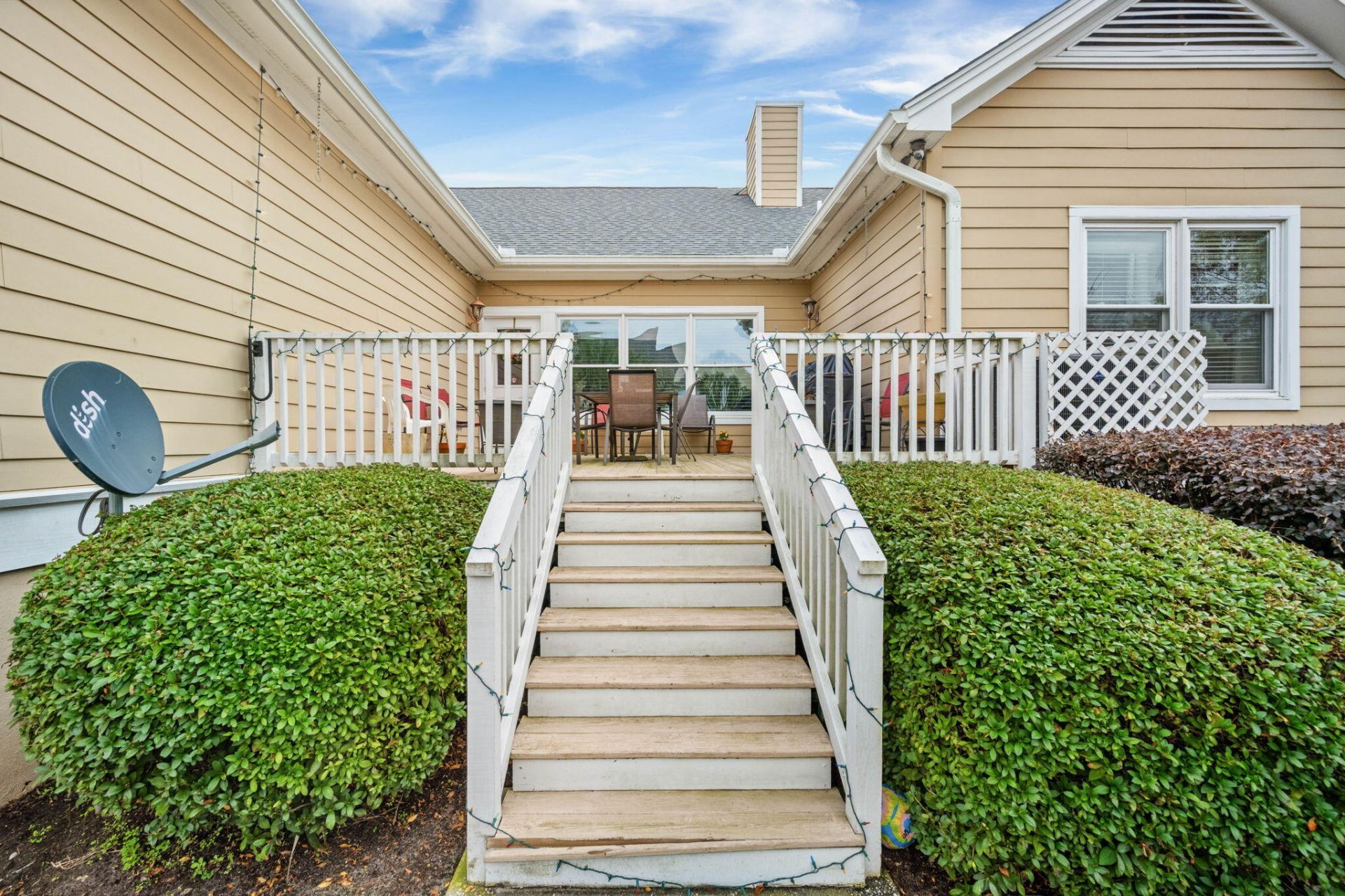 842 Captain Toms Crossing Photo 32