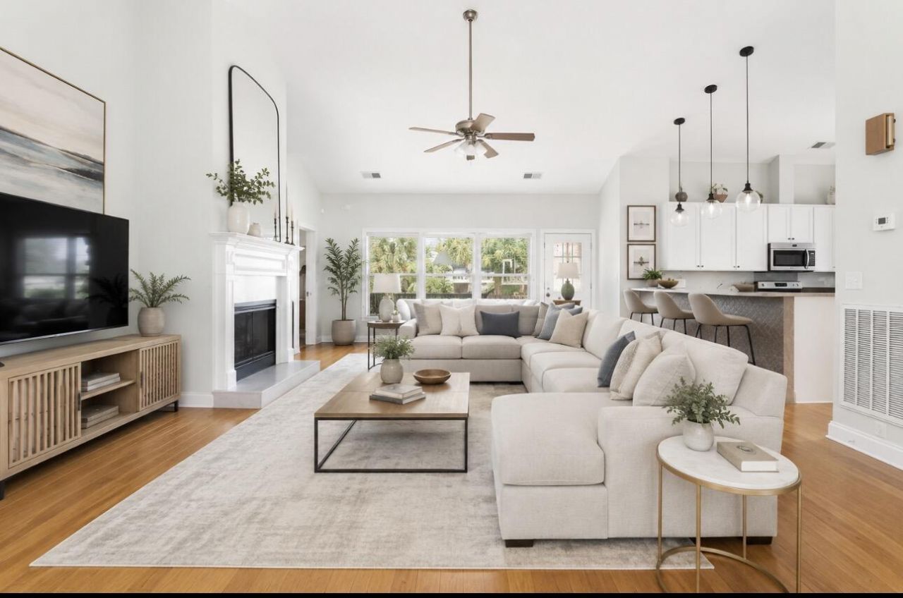 842 Captain Toms Crossing Photo 6