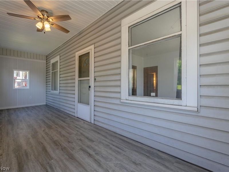 286 5th Street NW, Carrollton, OH 44615 Photo 11