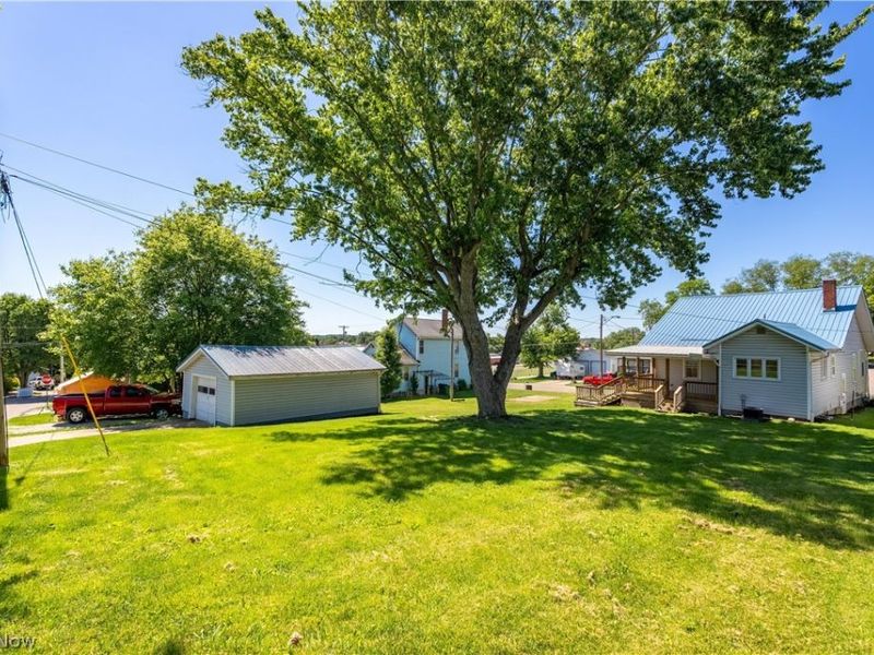 286 5th Street NW, Carrollton, OH 44615 Photo 7