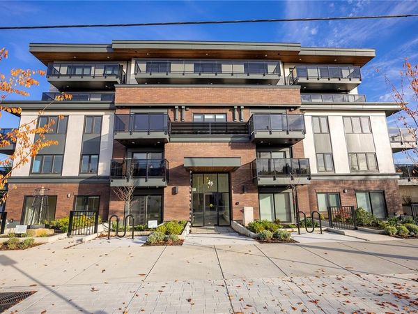 45 Haliburton St , Unit #505, Nanaimo, BC V9R 4V6