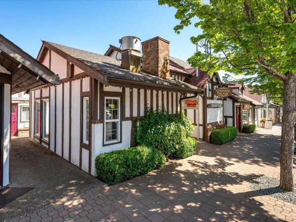 221 Second Ave W, Unit #14&15, Qualicum Beach, BC V9K 2S5