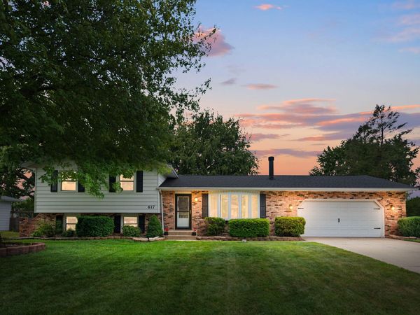617 Greentree Drive , Michigan City, IN 46360