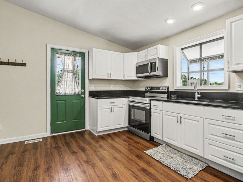 1005 S Washington Street , Circleville, OH 43113 Photo 10