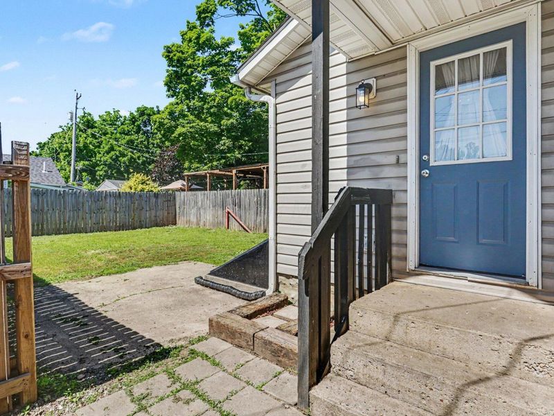 1005 S Washington Street , Circleville, OH 43113 Photo 4