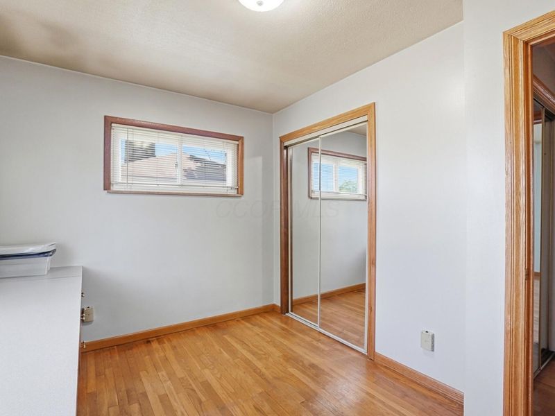 3169 Mary Avenue , Columbus, OH 43204 Photo 32