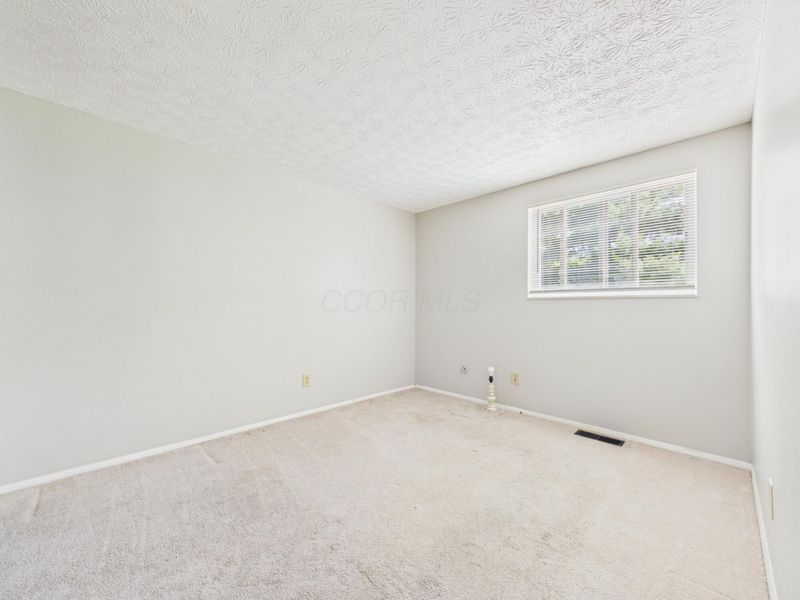 2191 Sprucefield Drive , Columbus, OH 43229 Photo 16