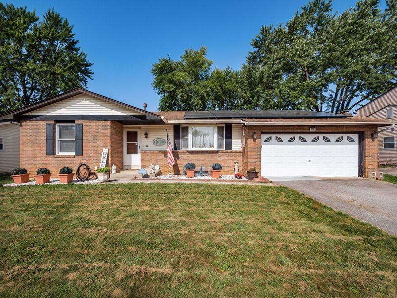 3267 Castleton Street, Grove City, OH 43123 Photo 2