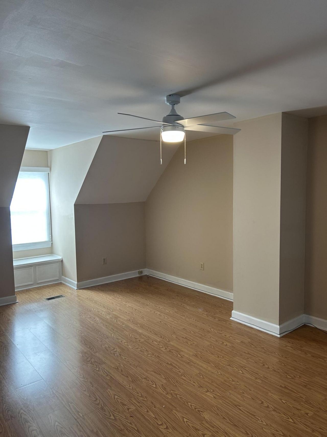 1136 Audubon Place Photo 13