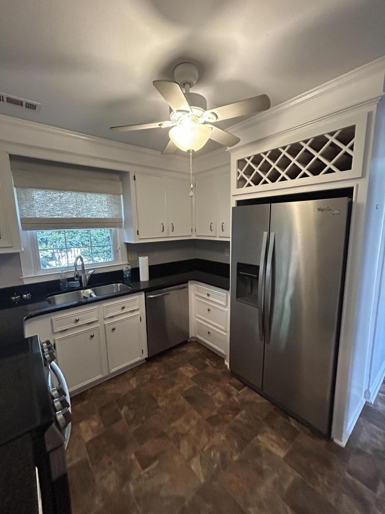 1136 Audubon Place Photo 9
