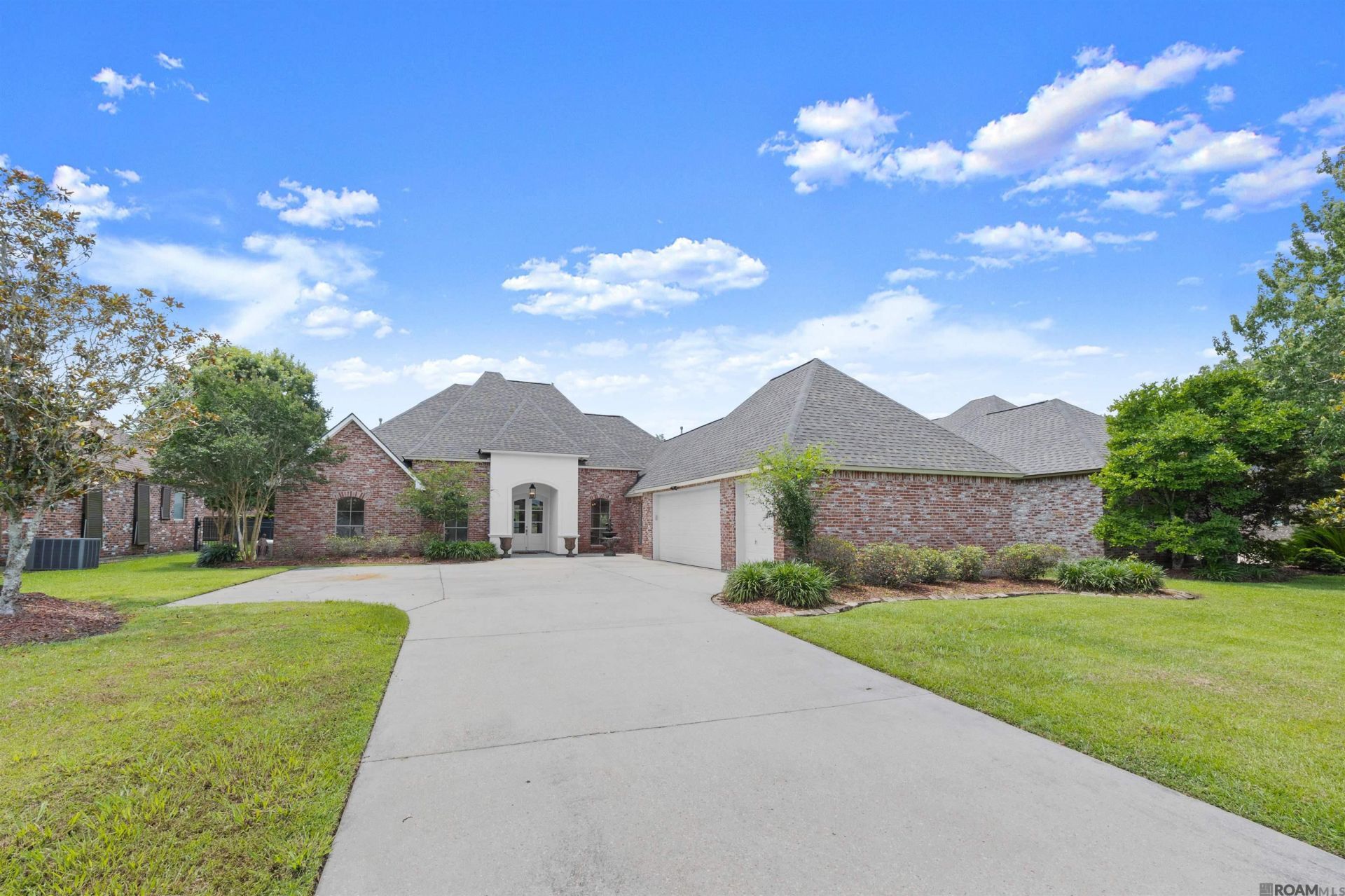 41133 Clearwater Ave Gonzales, LA 