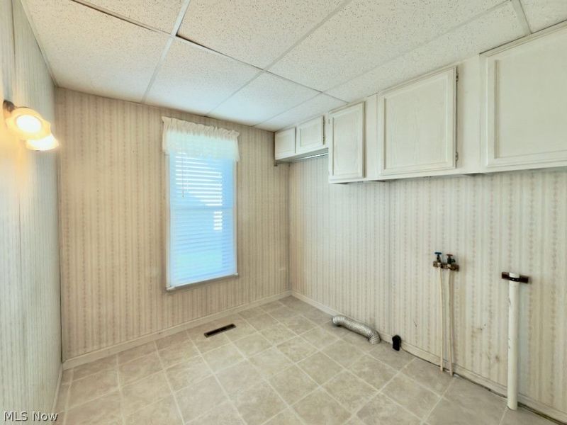 900 Phillips Street , Marietta, OH 45750 Photo 16