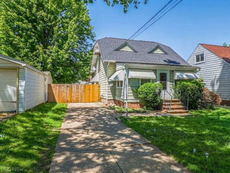1522 Ferman Avenue , Cleveland, OH 44109 Photo 3