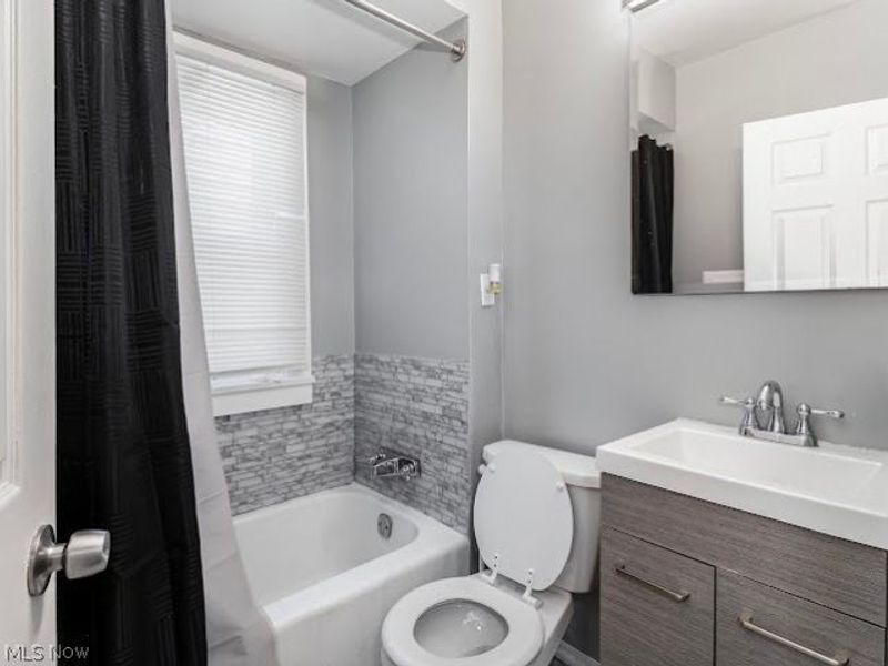 1522 Ferman Avenue , Cleveland, OH 44109 Photo 7