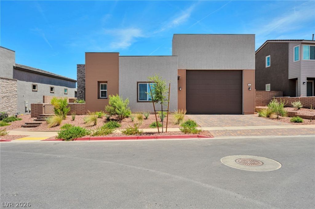 380 Portia Village Drive , Henderson, NV 89011