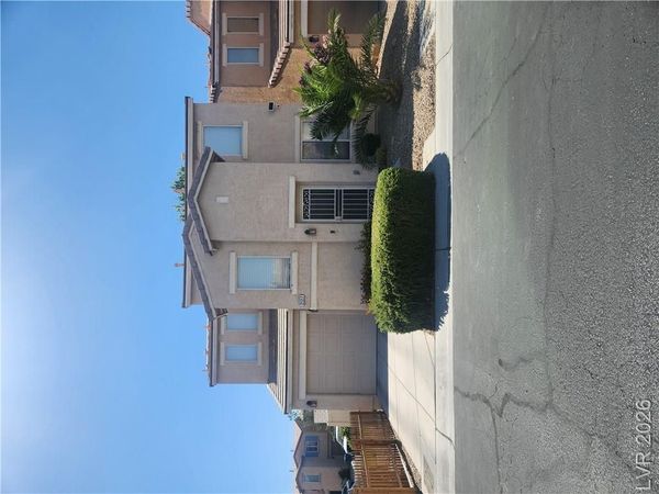 2127 Casa Ladera Street , Las Vegas, NV 89156