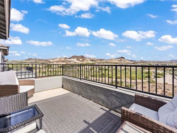 1043 Strada Mazoni, Henderson, NV 89011