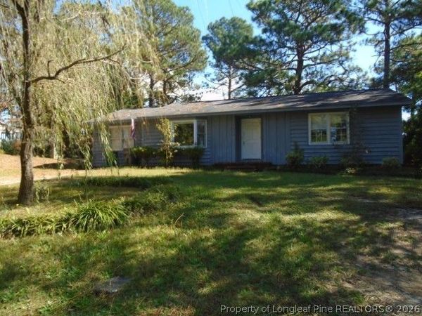 4827 Legion Road , Hope Mills, NC 28348