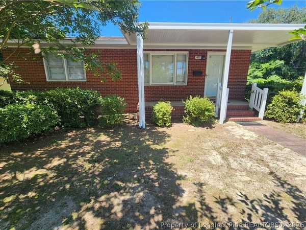 400 ROXIE Avenue , Fayetteville, NC 28304