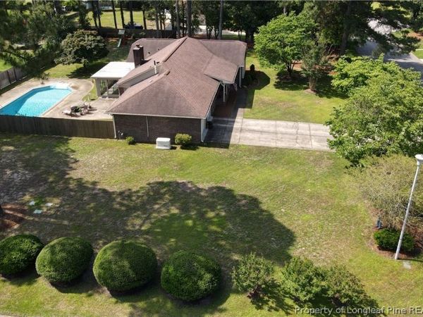 6481 Windy Creek Way, Fayetteville, NC 28306