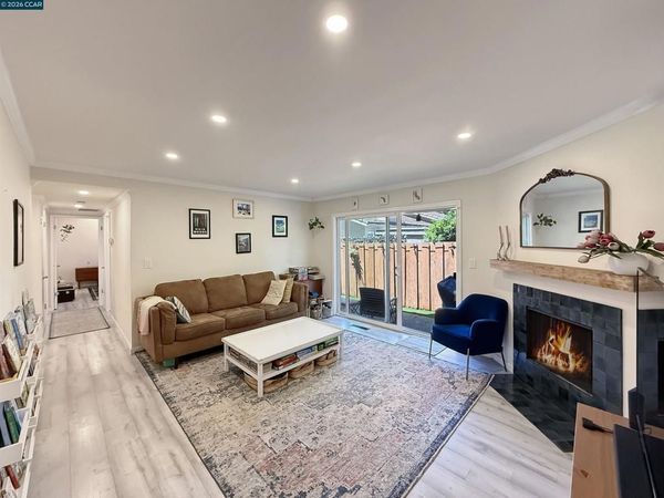 2548 Jones Rd , Unit 10, Walnut Creek, CA 94597