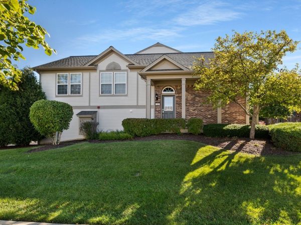 260 Devoe Drive , Oswego, IL 60543