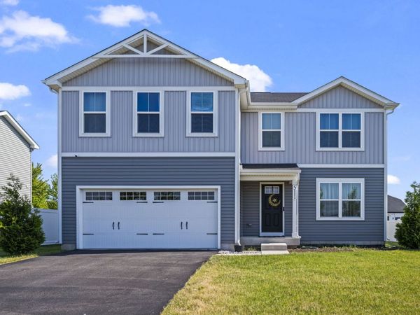 511 Larkspur Lane, Hampshire, IL 60140