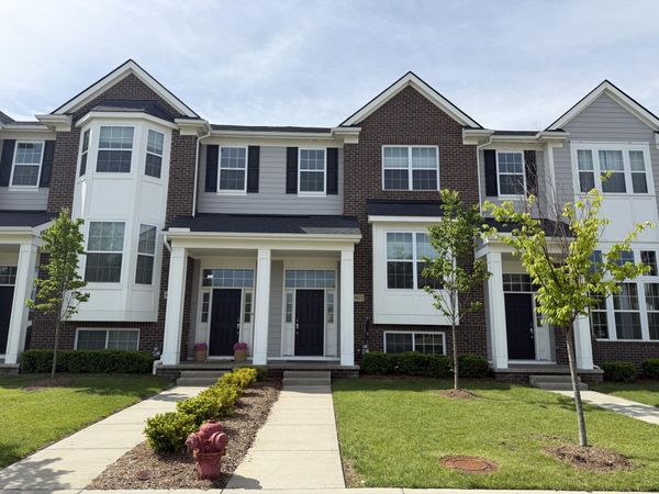 49623 Cherry Hill Road, Canton, MI 48188