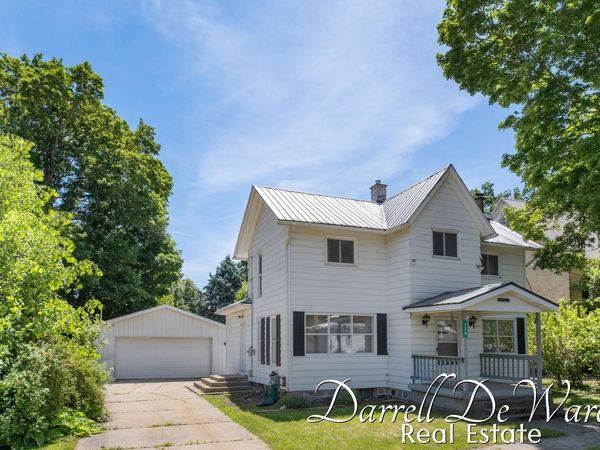 120 Cherry Street, Freeport, MI 49325