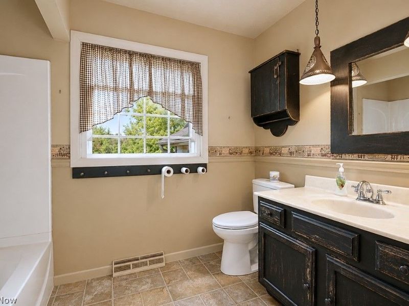 7840 Sumner Road, Thompson, OH 44086 Photo 29