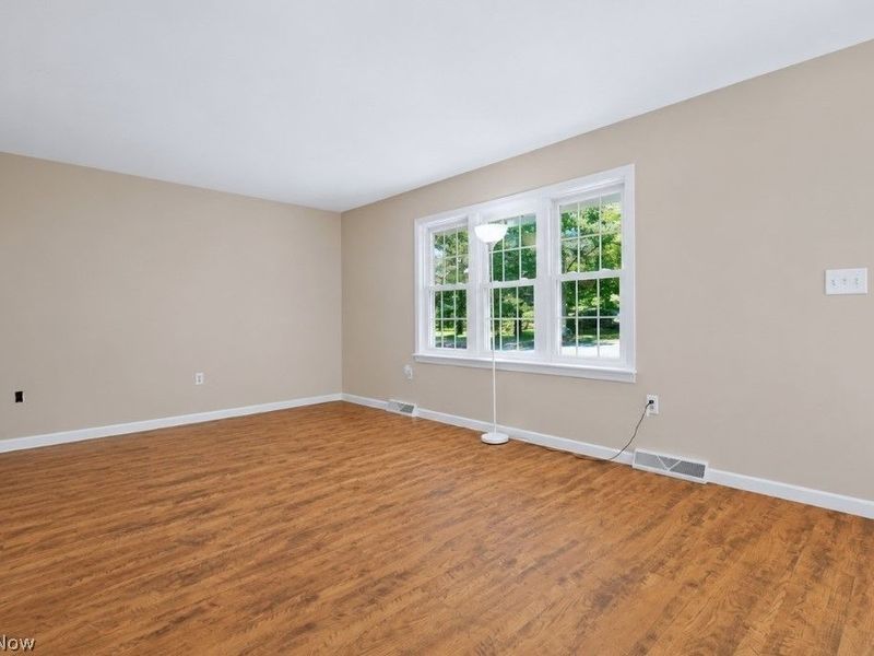 7840 Sumner Road, Thompson, OH 44086 Photo 5